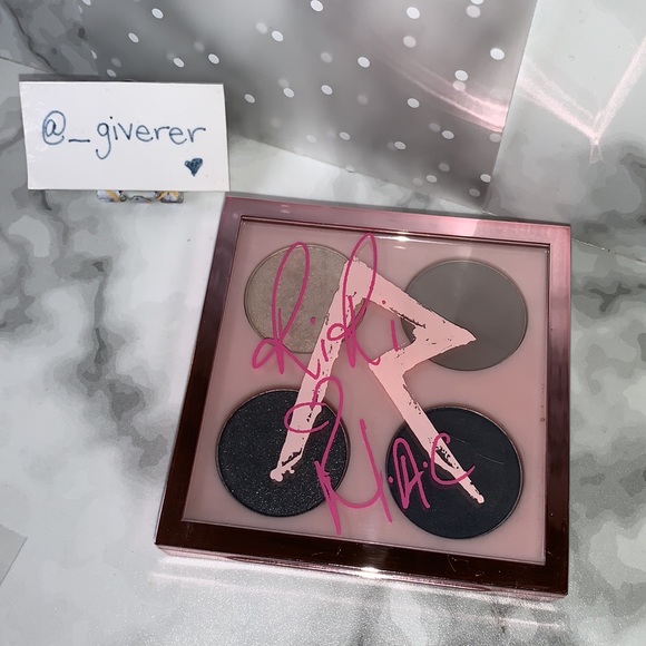 RIRI <3โs MAC SMOKED COCOA Eye Quad Eyeshadow Palette MAC - Picture 7 of 17